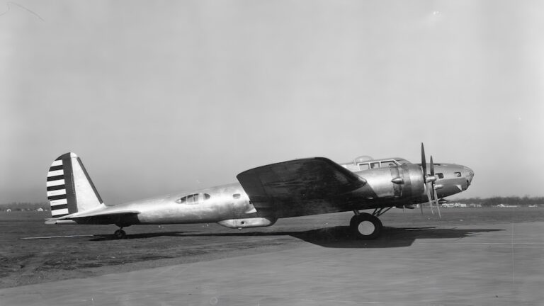 The Swoose: The Oldest Surviving B-17D Flying Fortress - Jets ’n’ Props