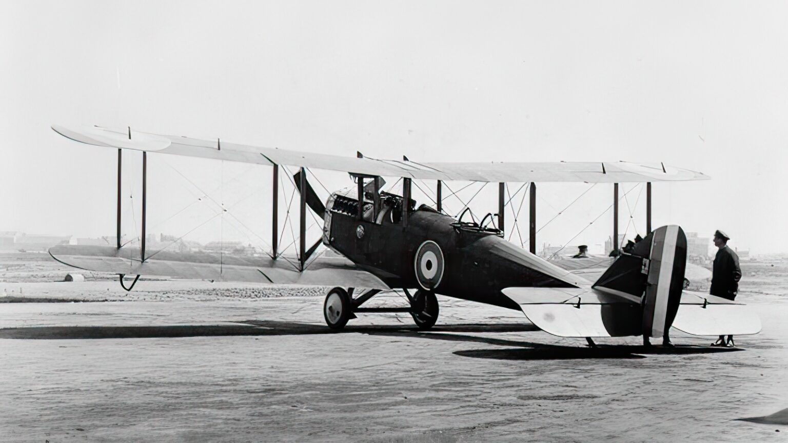 Airco DH4 Biplane: A Light Day Bomber Aircraft - Jets ’n’ Props