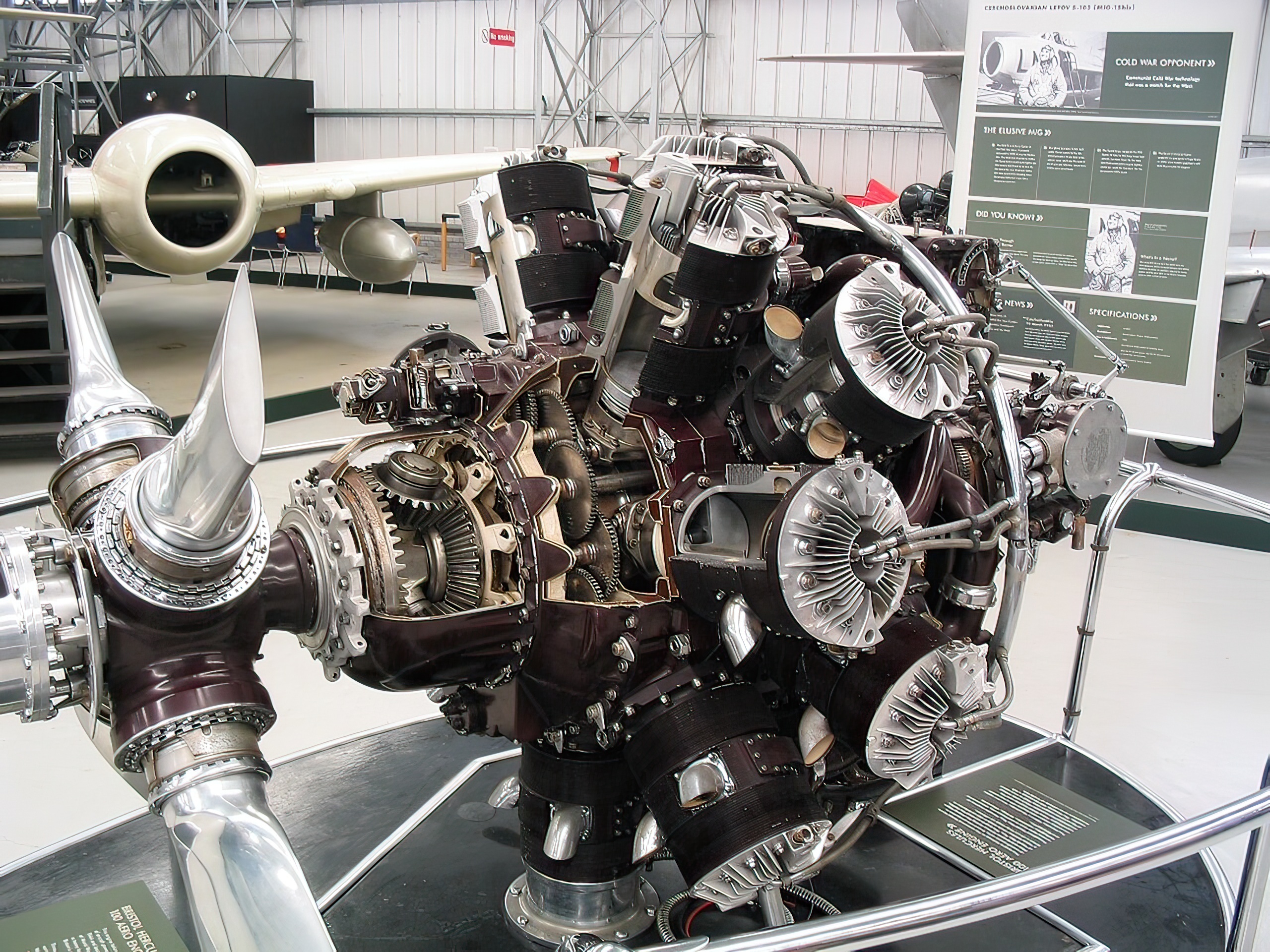 Bristol-hercules engine