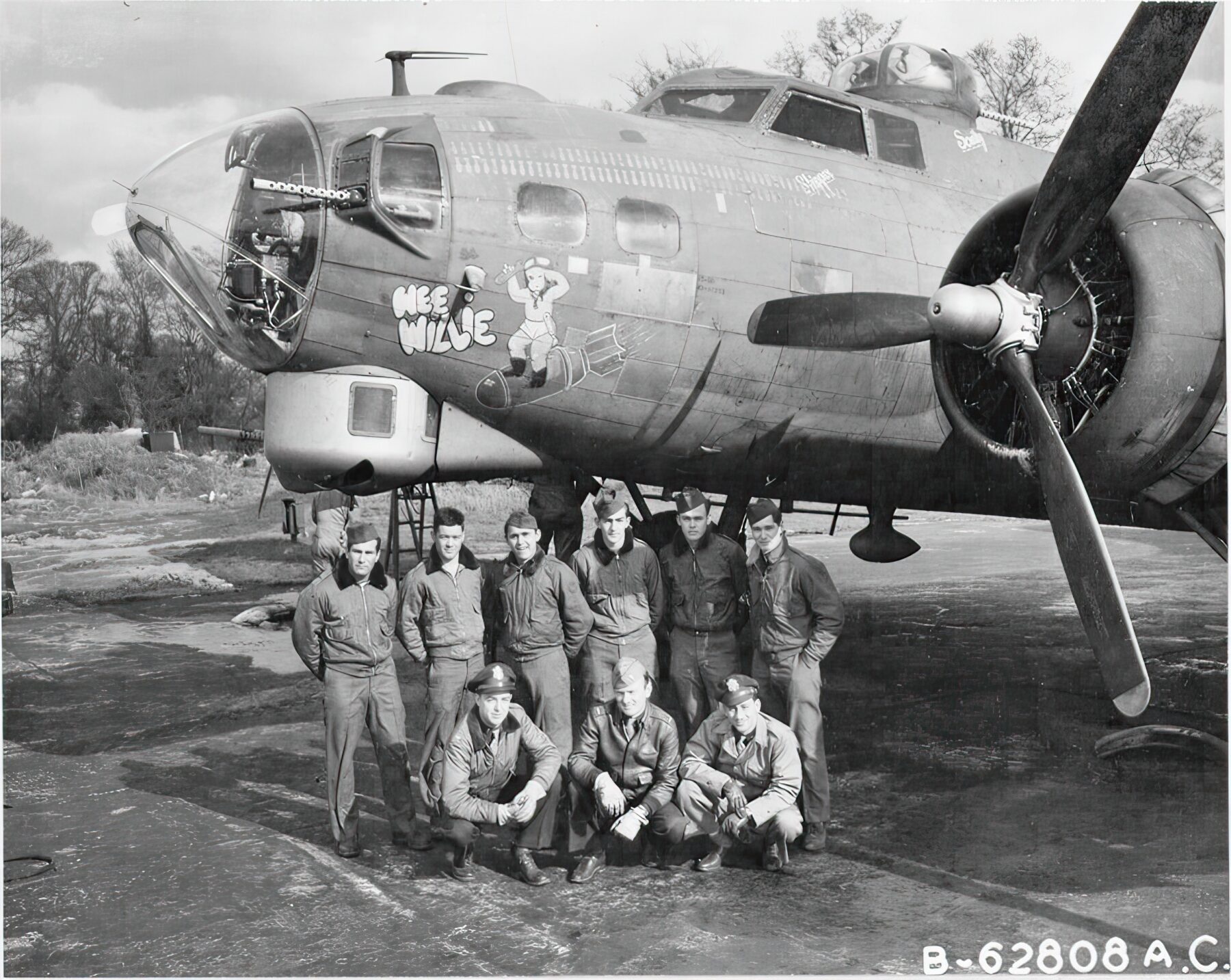 Wee Willie's Last Flight: Unveiling The B-17 Startling Photo - Jets ’n ...